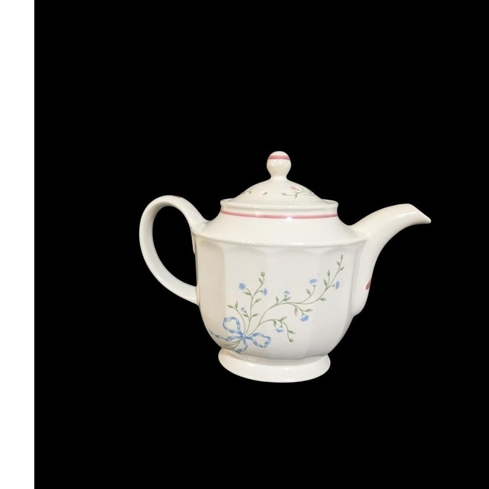 Churchill England Mille‎ Fleurs Teapot Floral Ribbon White Ceramic Made in UK